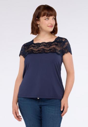 Кружевная блузка