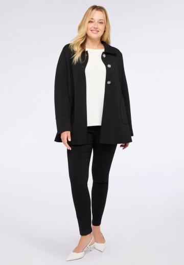 Короткое пальто