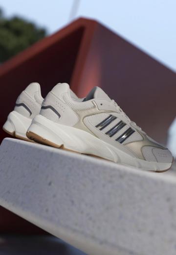 Тренировочные кроссовки