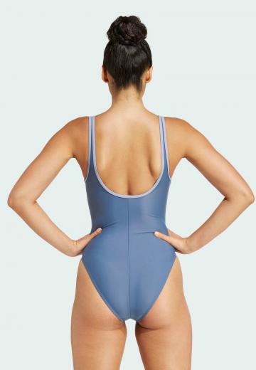 Слитный купальник