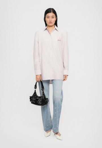 Прямые джинсы