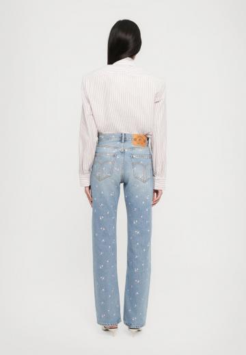 Прямые джинсы