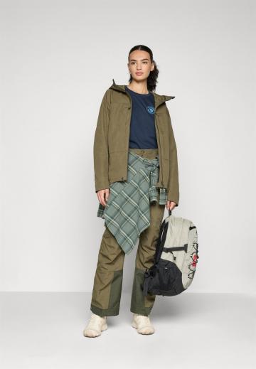 Спортивная куртка