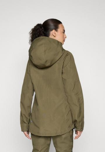 Спортивная куртка