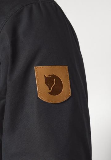 Спортивная куртка