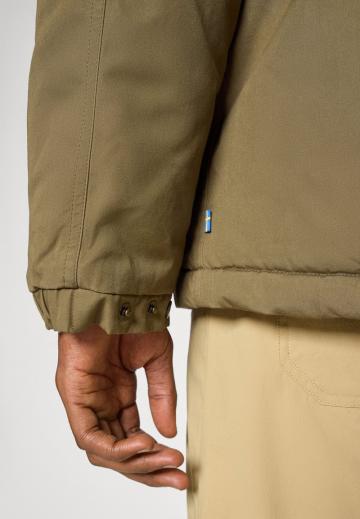 Зимняя куртка