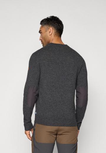 Спортивная кофта