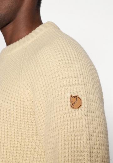 Спортивная кофта