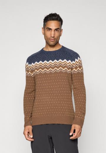 Спортивная кофта