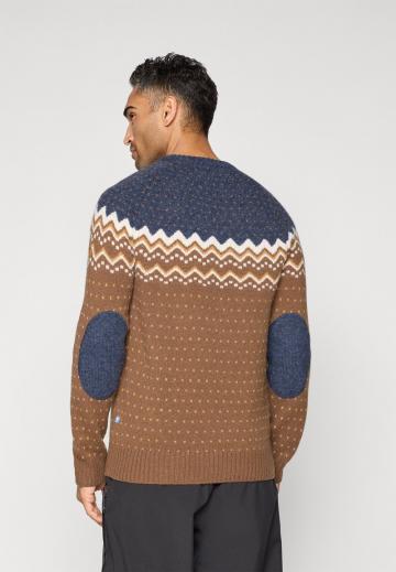 Спортивная кофта