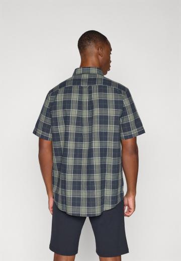 Рубашка с коротким рукавом
