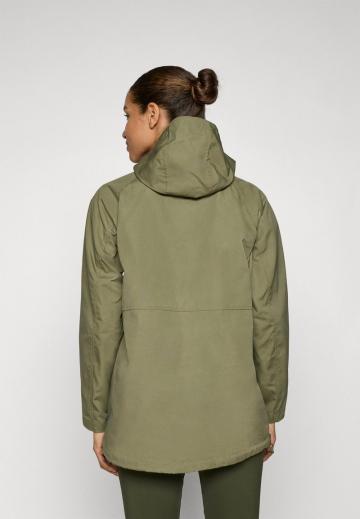 Спортивная куртка