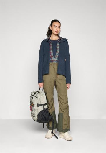 Флисовая куртка