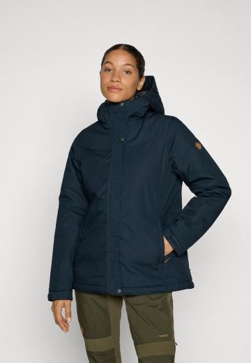 Спортивная куртка