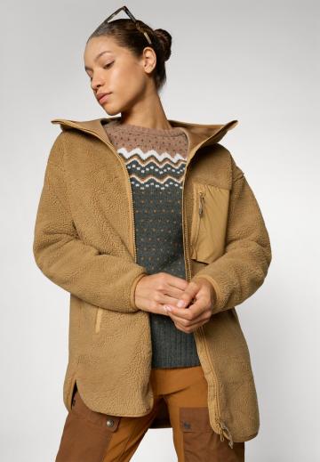 Спортивная куртка