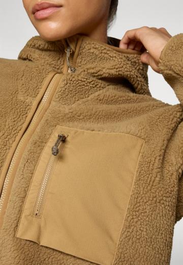 Спортивная куртка