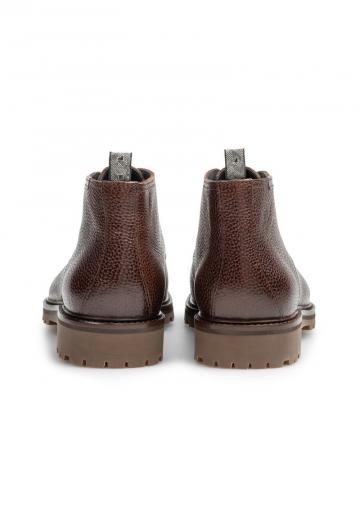 Ботинки на шнуровке