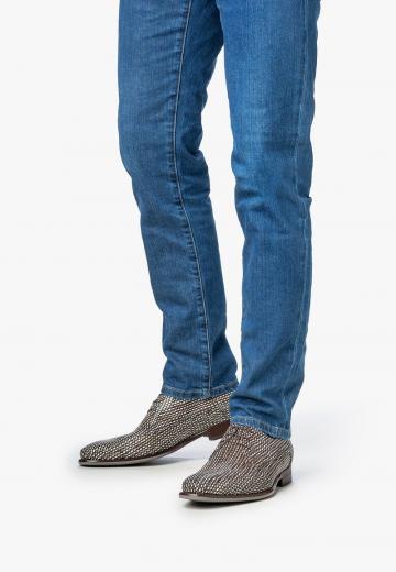 Ботинки на шнуровке