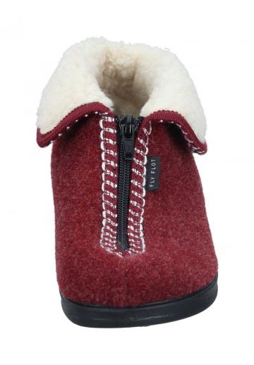 Сапожки на танкетке