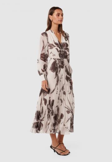 Летнее платье