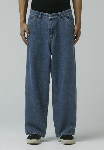 Свободные джинсы