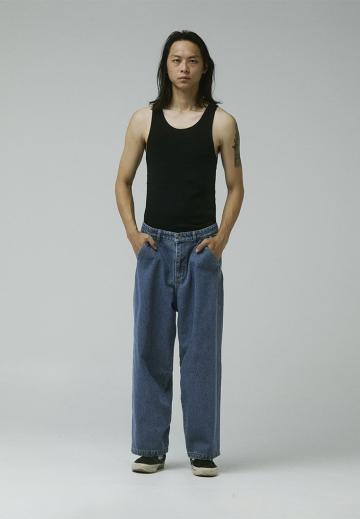 Свободные джинсы