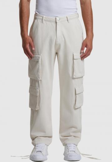 Брюки с накладными карманами