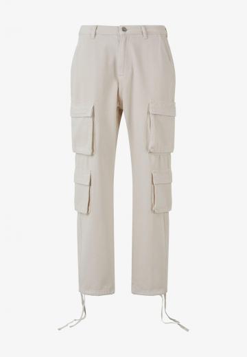 Брюки с накладными карманами