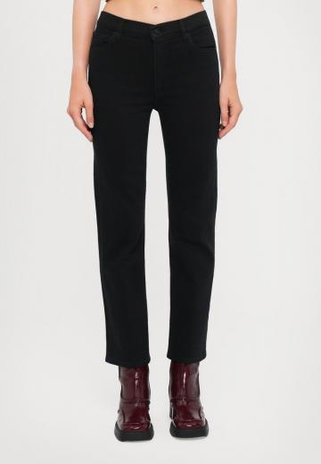 Короткие джинсы