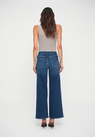 Джинсы бойфренда