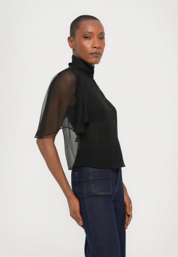 Клешеные джинсы