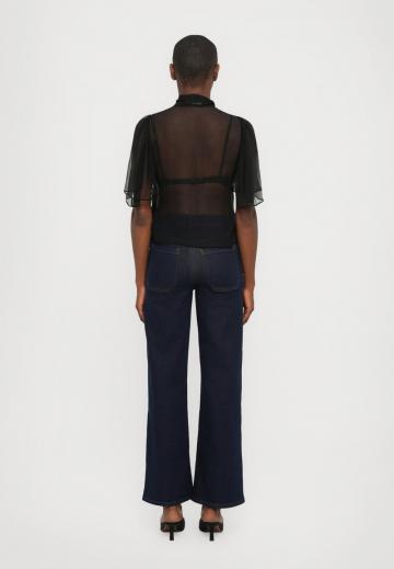 Шелковая блузка