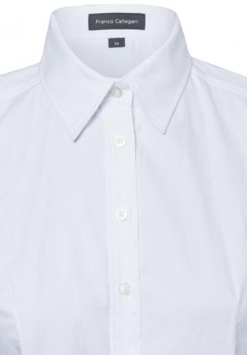 Блузка без рукавов