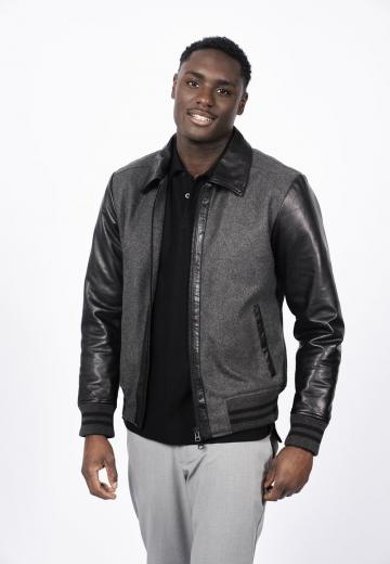 Куртка бомбер