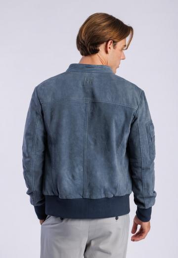 Куртка бомбер