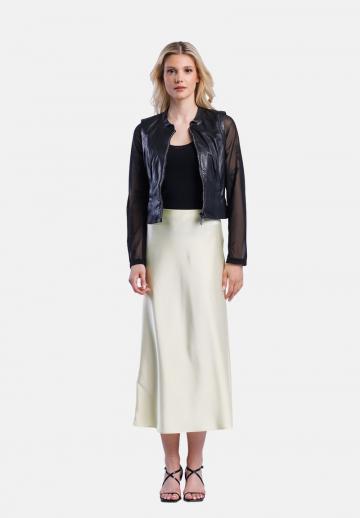 Короткая куртка