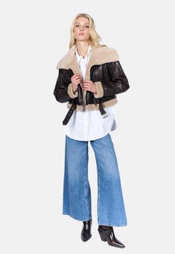 Короткая куртка