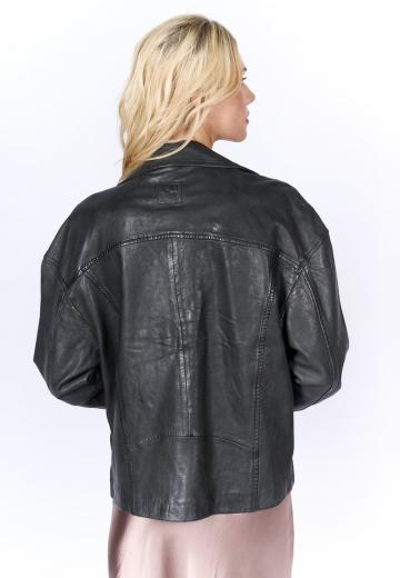 Кожаная куртка