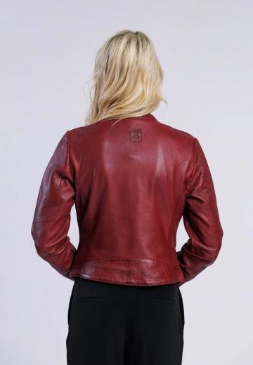 Кожаная куртка