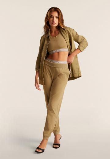 Спортивный топ