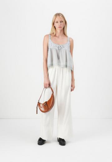 Широкие брюки