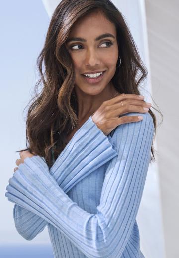 Вязаное платье