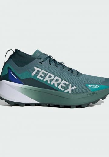 Беговые кроссовки