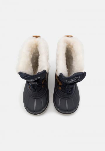 Детская обувь