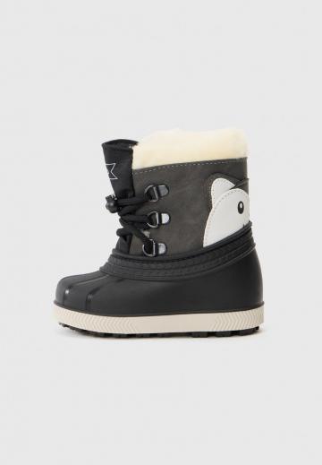 Детская обувь