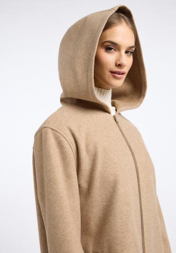 Короткое пальто