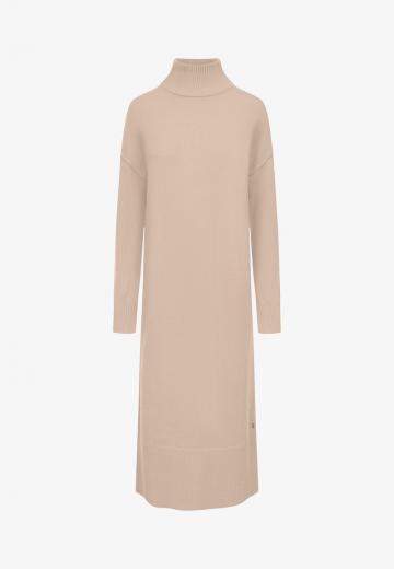 Вязаное платье