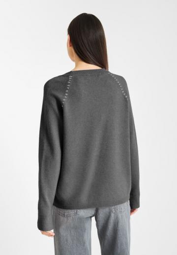 Длинный пуловер