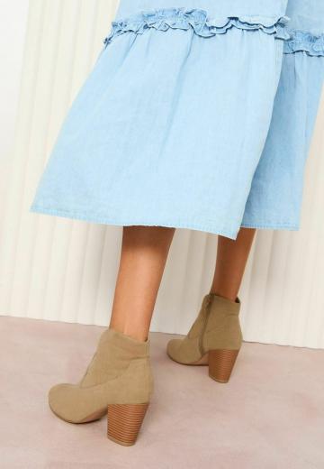 Широкие сапоги