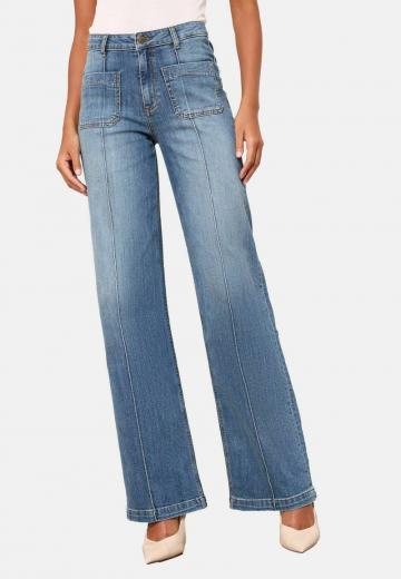 Клешеные джинсы